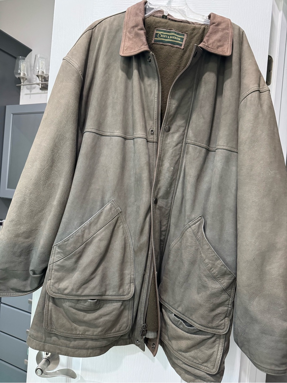 Men’s leather trench coat 3/4 length